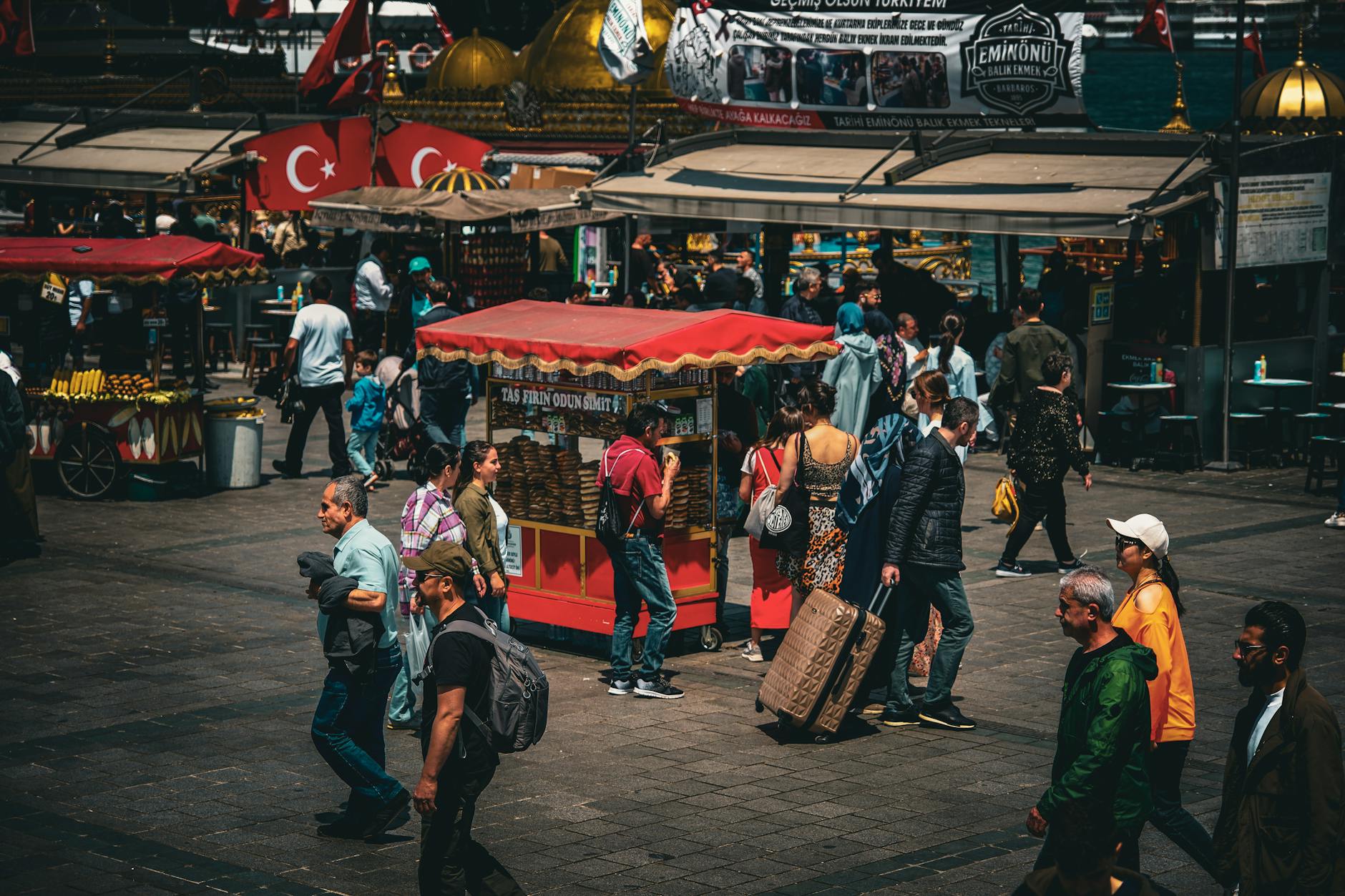Parcours dans les hans d'Eminönü et le quartier commerçant de Tahtakale